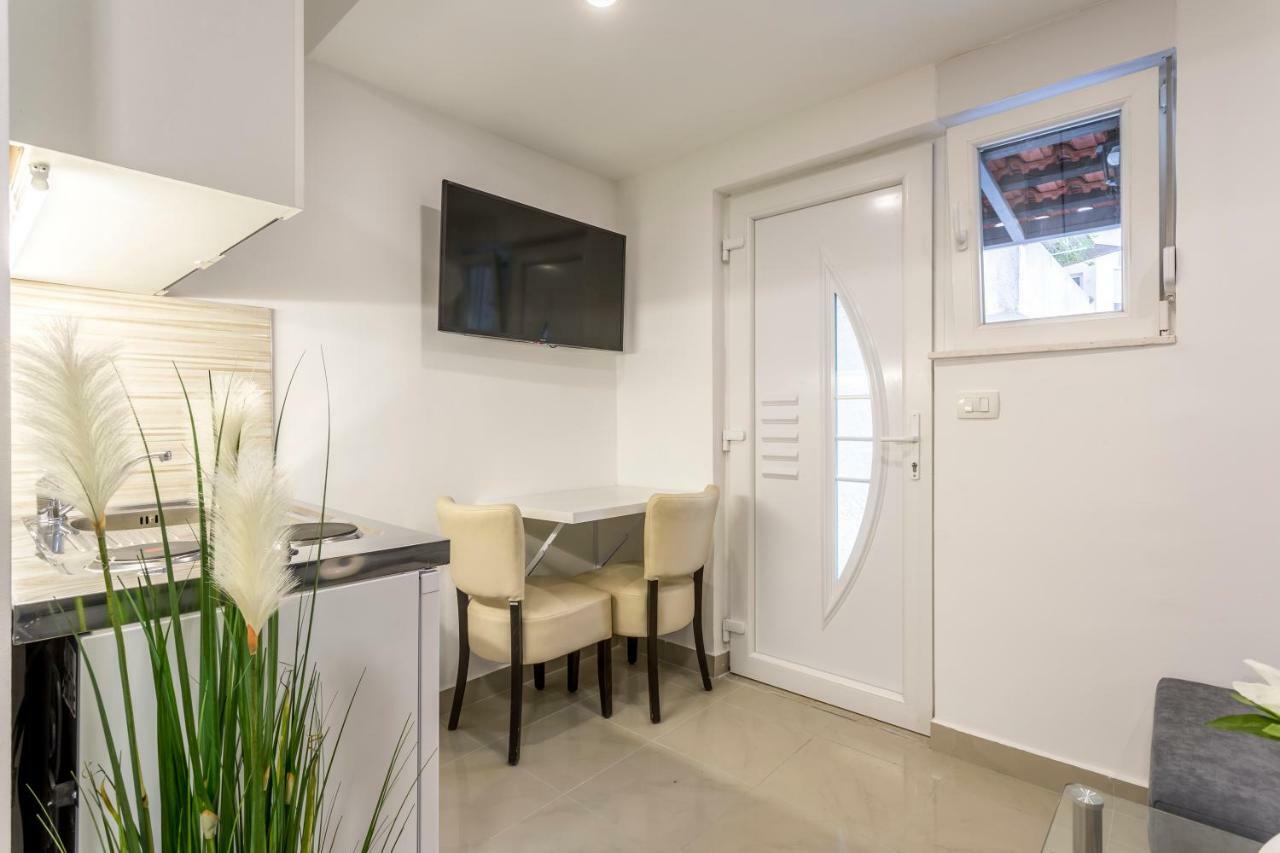 Studio Apartment Nikol Split Extérieur photo