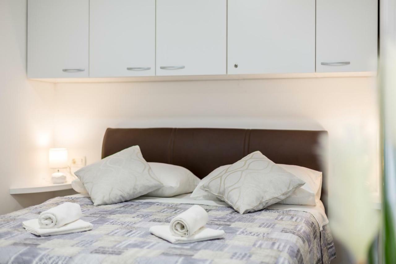 Studio Apartment Nikol Split Extérieur photo