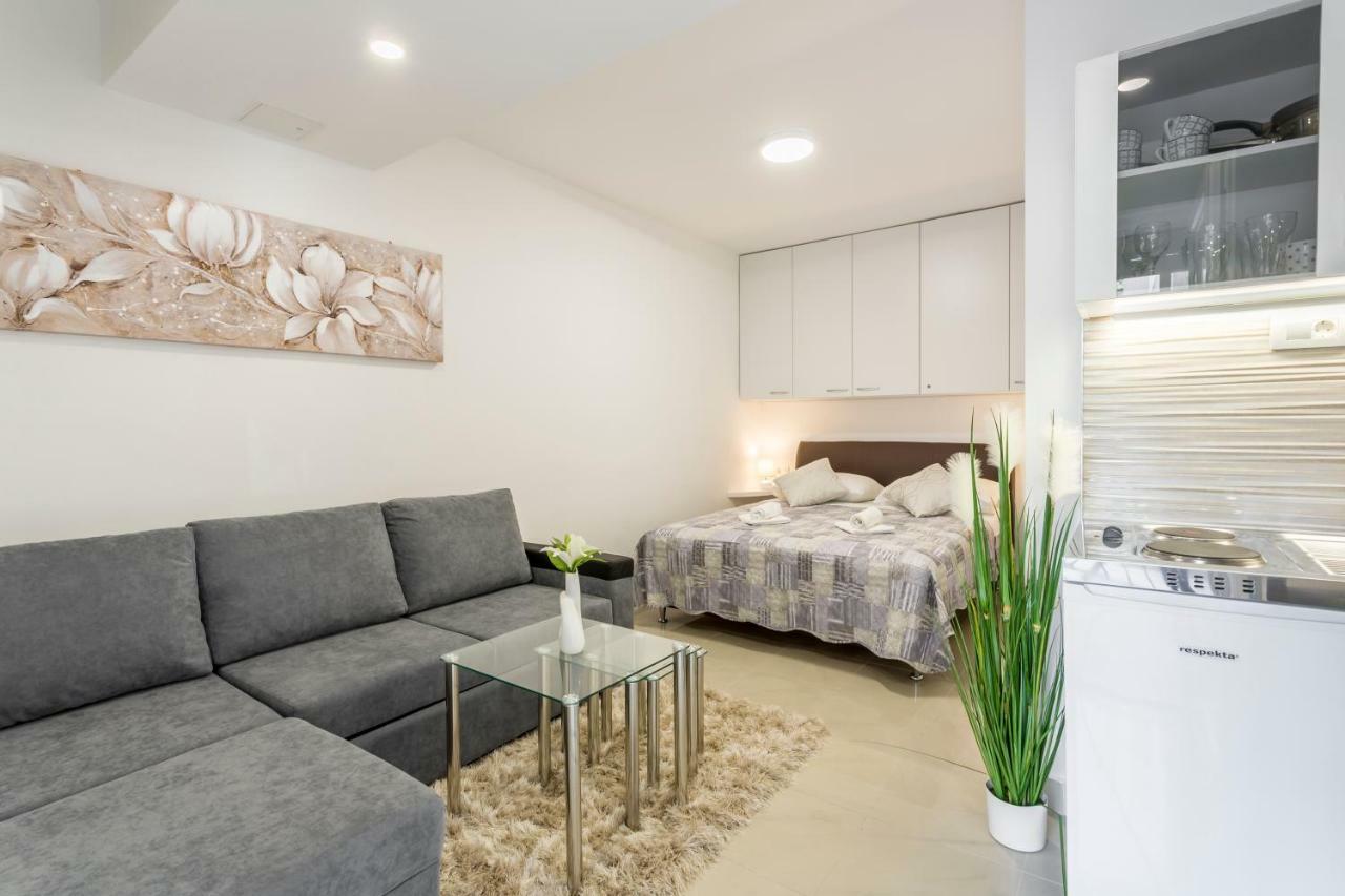 Studio Apartment Nikol Split Extérieur photo