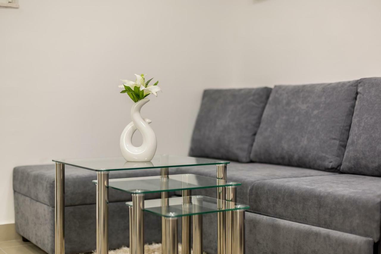 Studio Apartment Nikol Split Extérieur photo